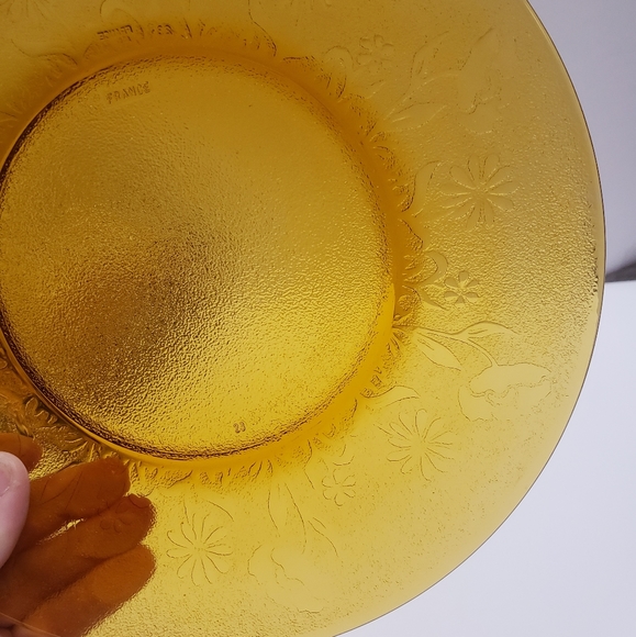 Vintage France Vereco Amber Flower Plate - Picture 10 of 16